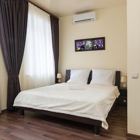 Hotel Cristal Odessa Buitenkant foto