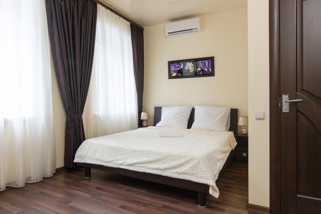 Hotel Cristal Odessa Buitenkant foto