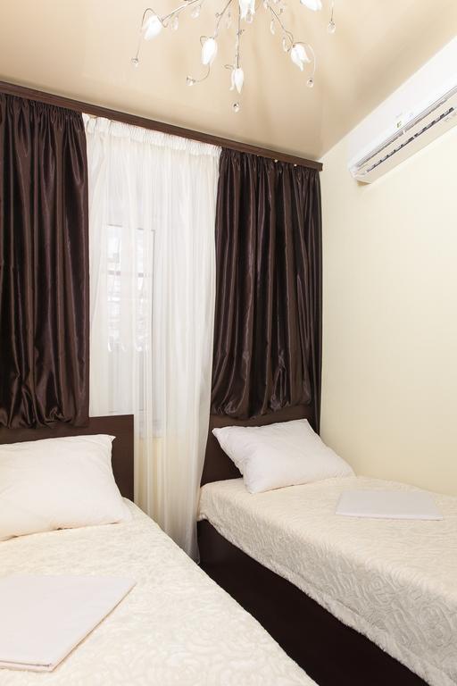 Hotel Cristal Odessa Kamer foto